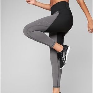 Athleta Stealth Trucool 7/8 Tight